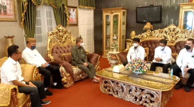 Wagub Idris Terima Hasil Pemeriksaan Keuangan Tahunan dari BPK