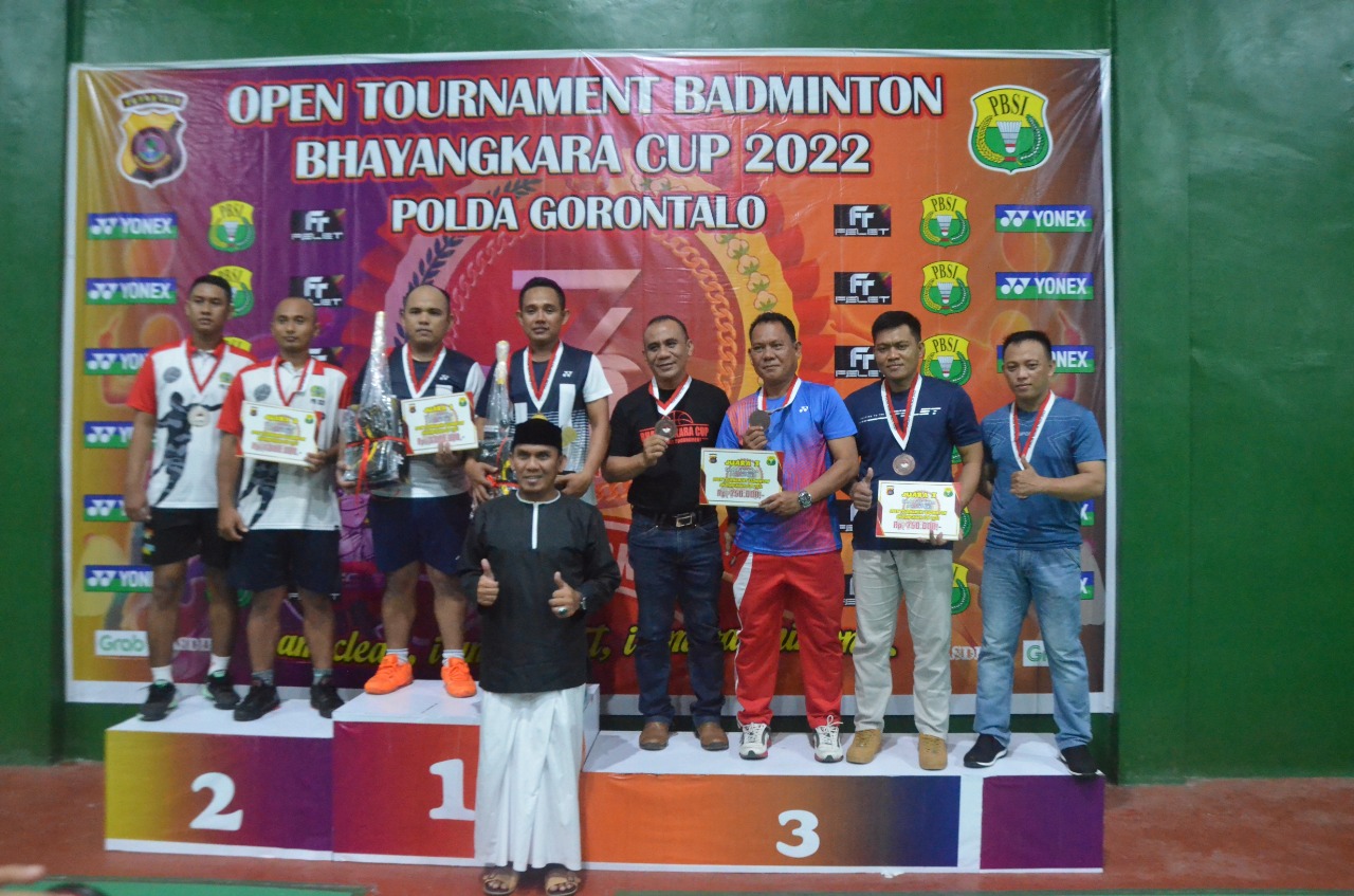 Kalahkan Korem 133 NWB, Polres Gorontalo Juarai Badminton Bhayangkara 2022