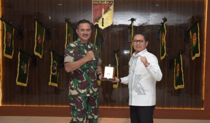 Gubernur Gorontalo Bahas Kamtibmas Bersama Pangdam XIII/Merdeka