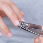 Larangan Potong Kuku