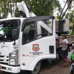 Armada pemangkas Pohon