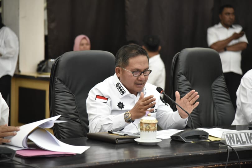Marten Taha Rencanakan Aktifitas Pasar Sentral akan Terpusat hingga di Lantai Dua
