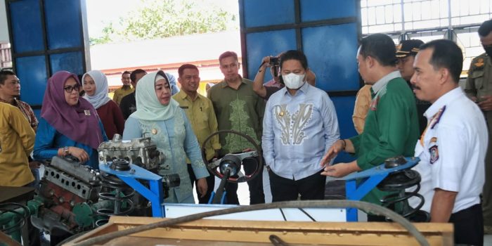 PJ Gubernur Gorontalo Berencana Buka Jurusan Pertambangan di SMKN 1 Marisa