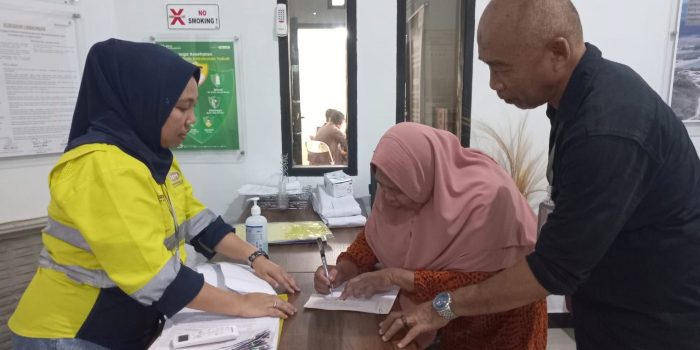 Penambang di Hulawa Terima Tali Asih dari PT Pani Gold Project