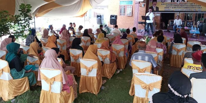 Reses Thomas Mopili Diserbu Antusias Warga
