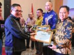 Sekwan Kota Gorontalo Raih Anugerah Pejabat Berdisiplin Tinggi