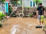 Pasca Banjir, Warga Tilamuta Kesulitan Air Bersih