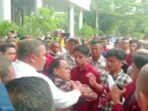 Oknum Dosen UNG Intimidasi Mahasiswa saat Berunjuk Rasa