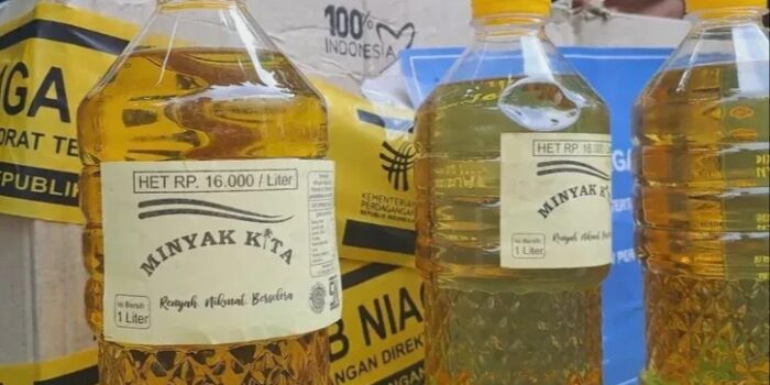 Awas Minyakita Palsu Beredar di Pasaran, Begini Cara Membedakannya!