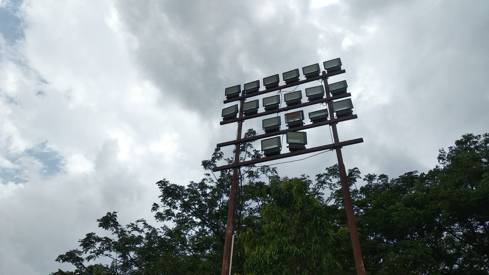 Proyek Lampu