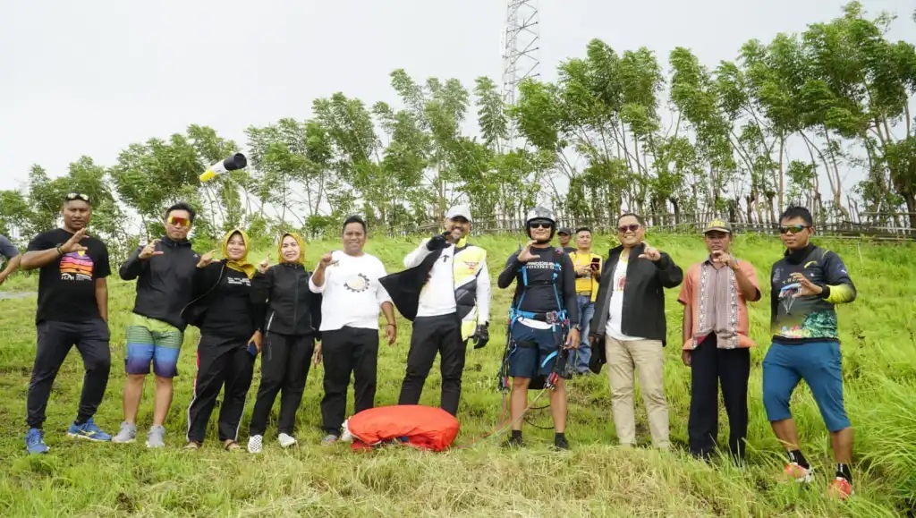 Wisata Bukit Ilalang