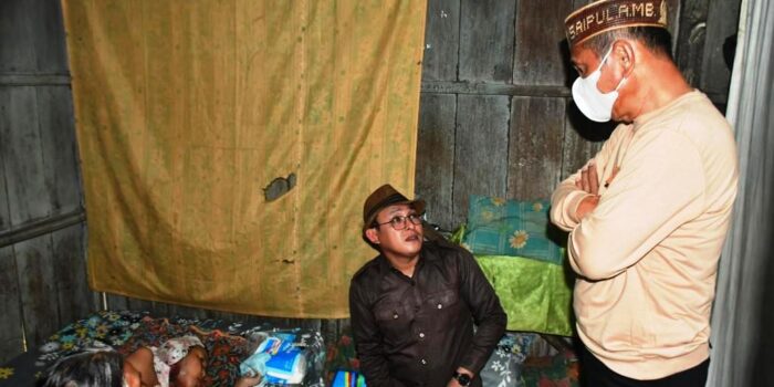 Bupati Pohuwato Tinjau dua Warga Pengidap Kanker dan Tumor