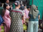 Warga Botumoito Berebut Gas Elpiji Bersubsidi di Pangkalan