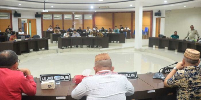 Deprov Gorontalo Gelar Rapat Bahas Aduan Komunitas Ojol