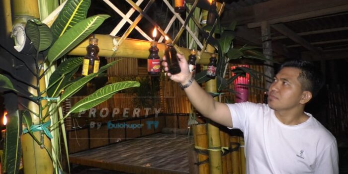 Makna di Balik Tradisi Tumbilotohe yang Masih Pakai Lampu Botol