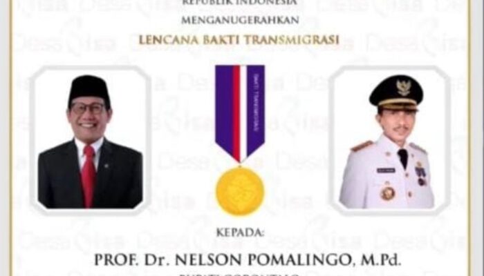 Bupati Gorontalo Terima Penghargaan dari Menteri Desa PDTT