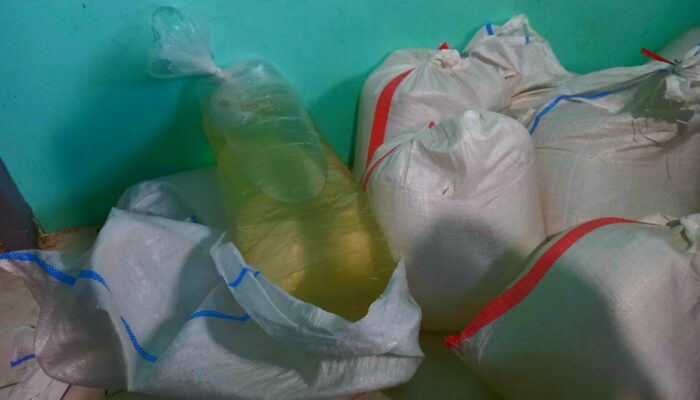 Polresta Gorontalo Kota Ungkap Penimbunan 240 Liter Miras Cap Tikus