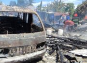 Si Jago Merah Mengamuk, Satu Mobil dan Rumah di Gorontalo Ludes
