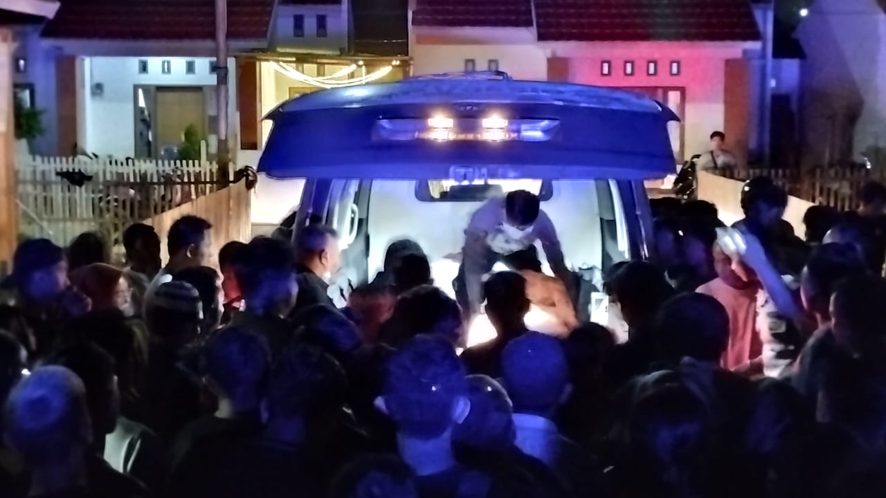 Mahasiswi Gantung Diri