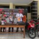 Pencuri Uang