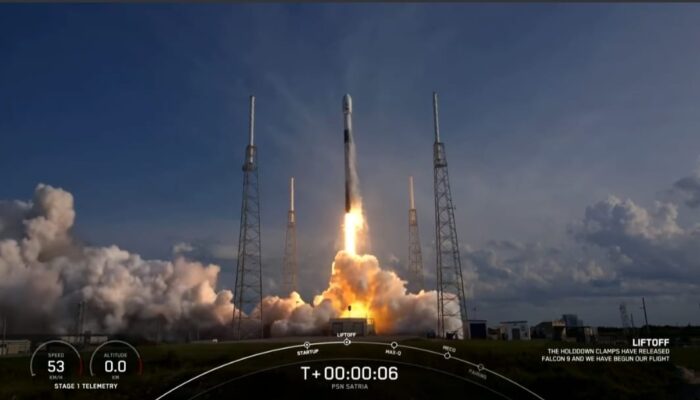 Satelit Digital SATRIA-1 Indonesia Mengorbit di Atas Langit Papua