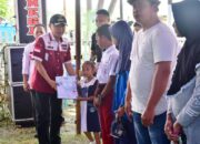 Bupati Pohuwato Serahkan Bantuan Ekonomi Kerakyatan di Wonggarasi