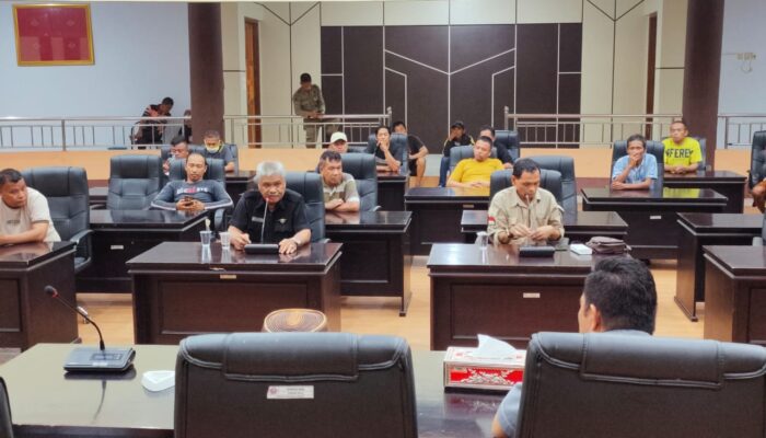 Penambang Soroti Ketidakhadiran Ketua Koperasi Dharma Tani Saat RDP 