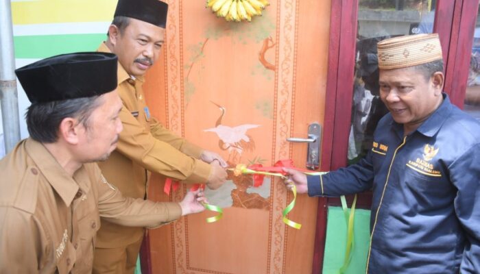 Sherman Moridu Resmikan 2 Mahyani Hasil Program Baznas Boalemo