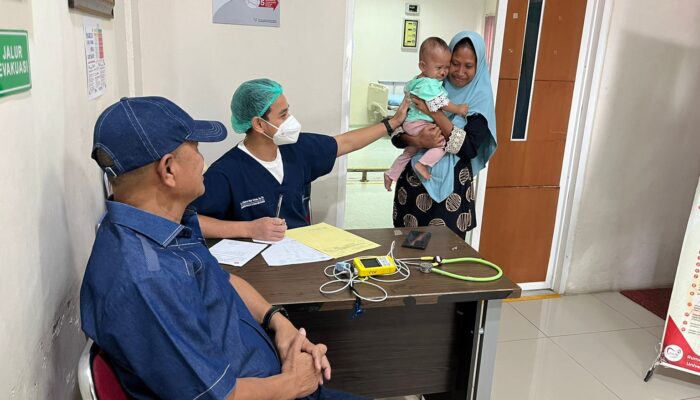 Saipul Mbuinga Dampingi Bocah Rabi akan Jalani Operasi Bibir Sumbing