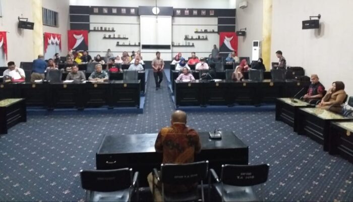 Komisi II DPRD Gelar RDP Soal Aduan Masyarakat tentang Aktifitas PT Harim 