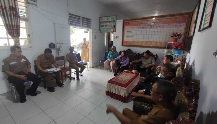 Tim Dapil IV B Koordinasi Pengembangan Dua Sekolah di Kabgor