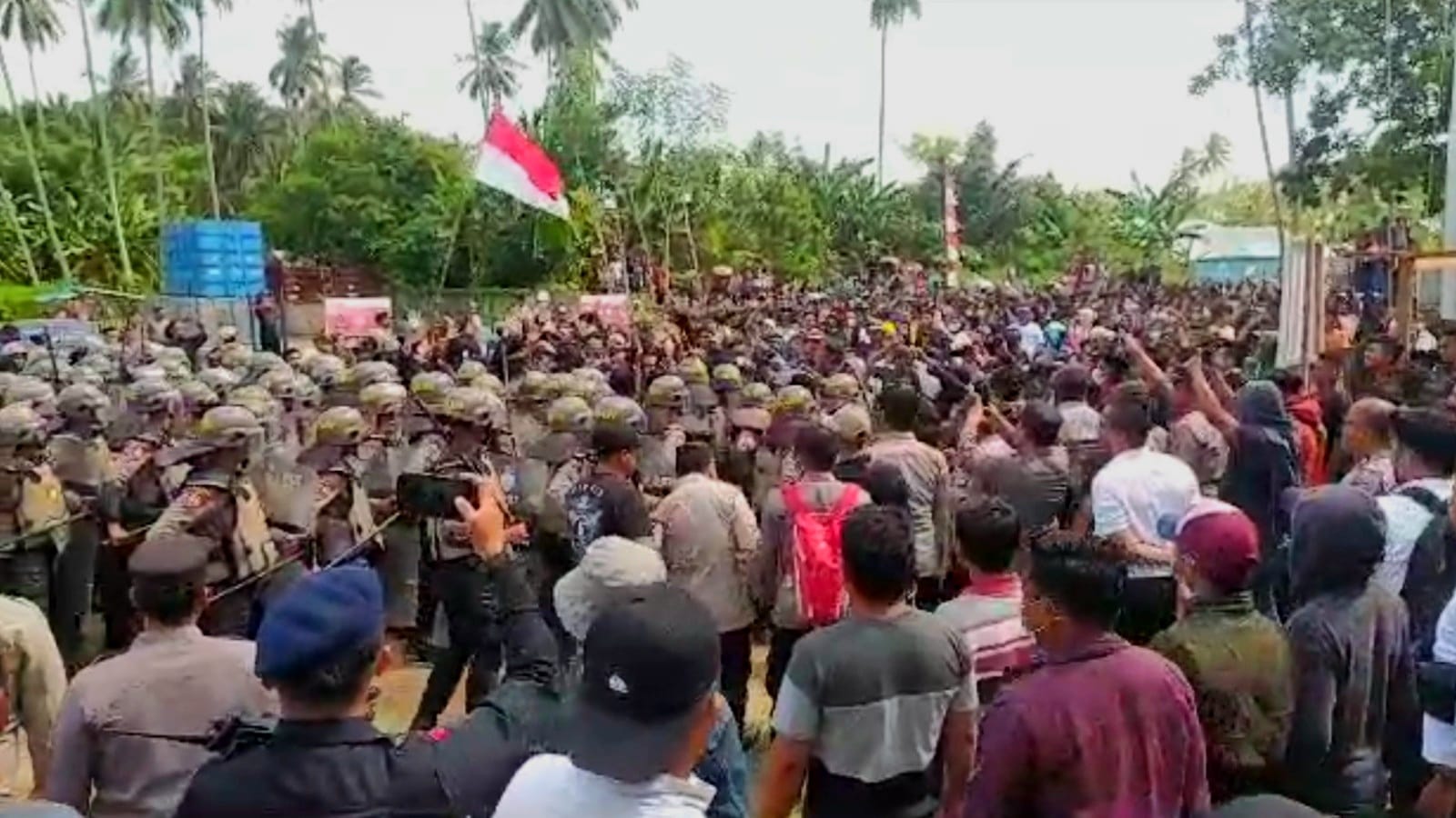 Demo Gorontalo Minerals