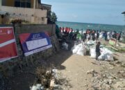 Tanggida’a Grup Libatkan 1.000 Relawan Bersihkan Sampah di Pantai Pohe