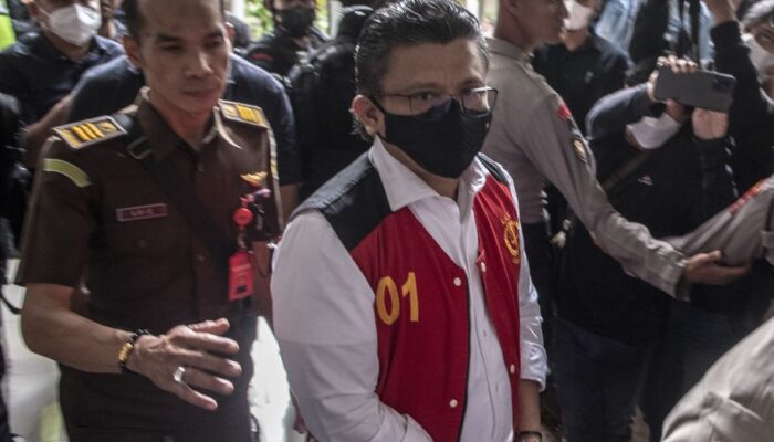 Vonis Mati Dibatalkan, Ferdy Sambo Dihukum Penjara Seumur Hidup