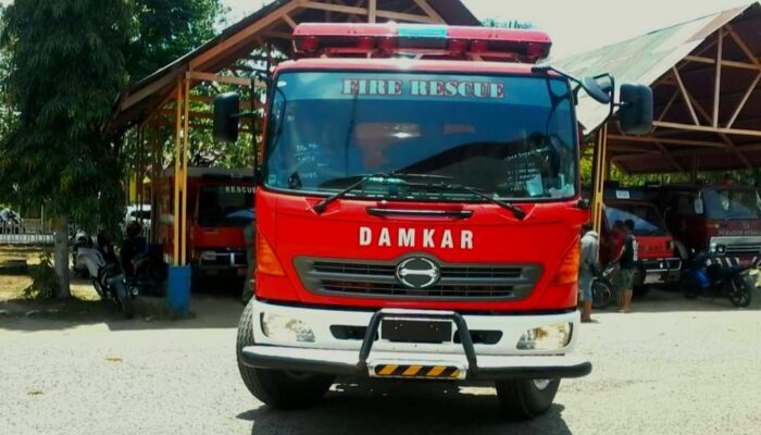 Armada Damkar Terbatas, Marten Taha Usulkan Pengadaan Mobil Suplai Air