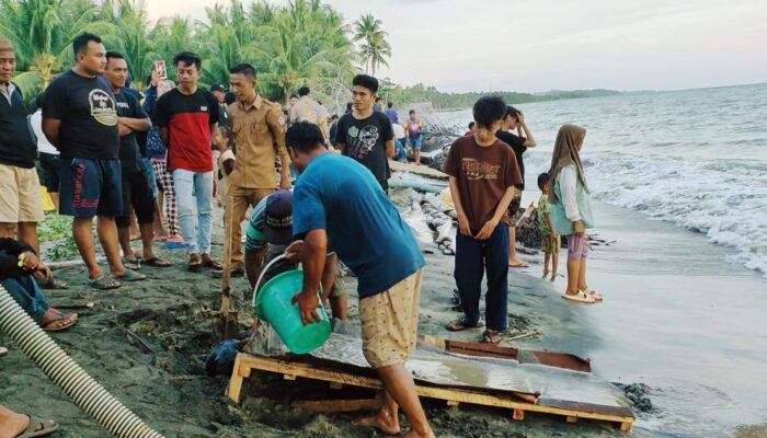Pengakuan Warga Pertama Kali Temukan Emas di Pantai Alumbango Pohuwato