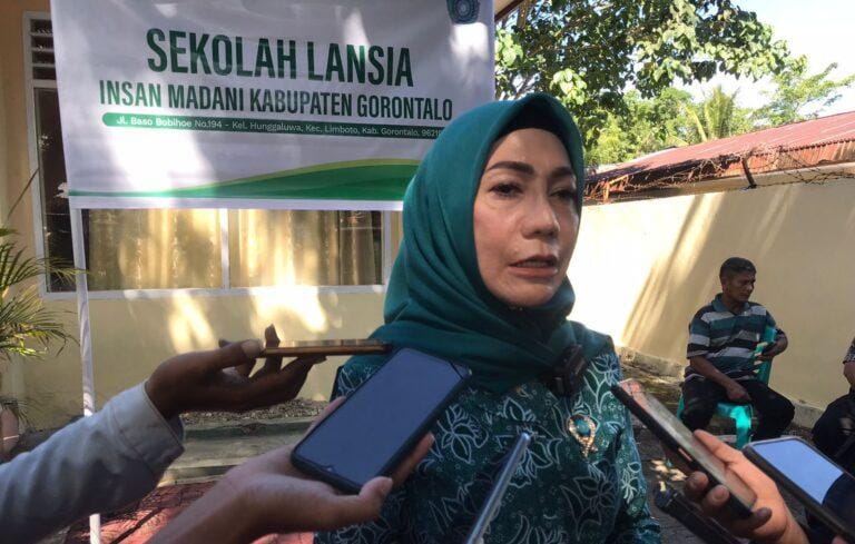 Sekolah Lansia