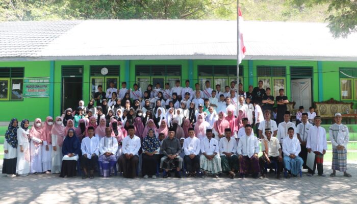 Yayasan An-Nur Lopo Peringati Hari Santri Nasional