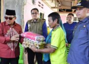Pemkot Gorontalo Salurkan Bantuan pada Korban Kebakaran di Andalas