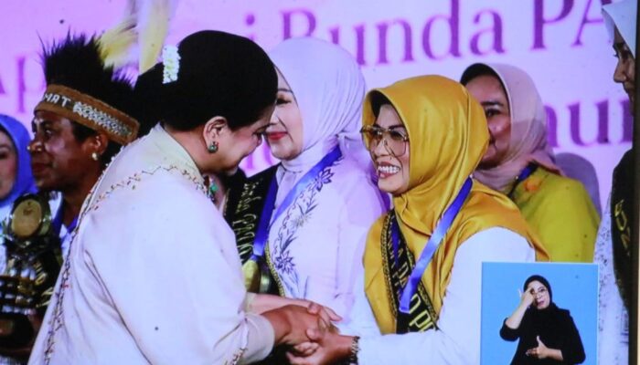 Istri Penjagub Gorontalo Dianugerahi Bunda PAUD Terbaik Nasional