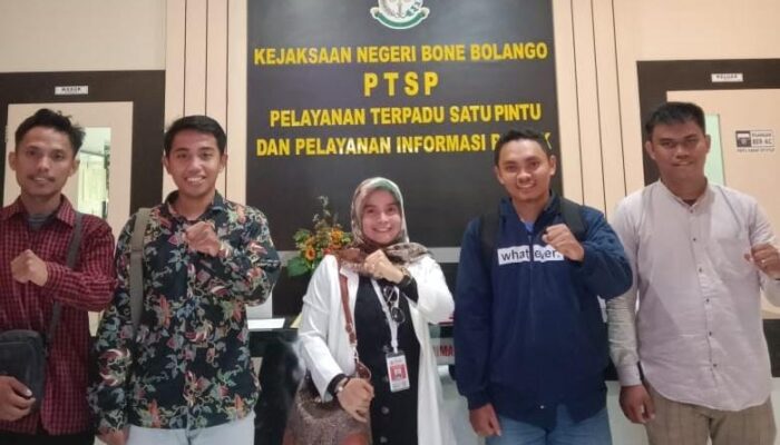 Keluarga Mahasiswa Meninggal saat Pengkaderan Datangi Kejari Bone Bolango
