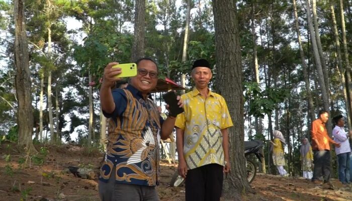 Bupati Gorontalo Utara Kenalkan Wisata Hutan Pinus