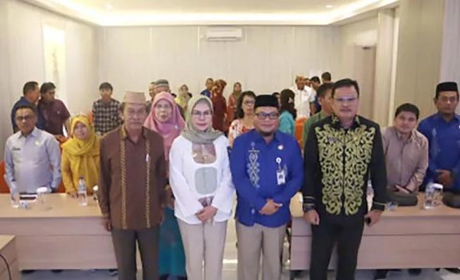 Plt Bupati Bone Bolango, Merlan Uloli Dalam Kegiatan Sosialisasi Dan Evaluasi Kerukunan Umat Beragama Oleh Forum Kerukunan Umat Beragama (FKUB) Kabupaten Bone Bolango. Foto/Humas