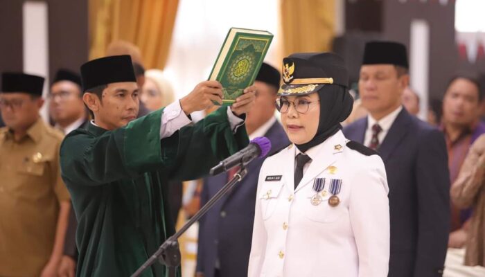 Resmi Dilantik, Merlan Uloli jadi Bupati Perempuan Pertama di Gorontalo
