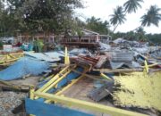 Pembongkaran Sejumlah Gazebo di Pantai Botutonuo Berujung Ricuh