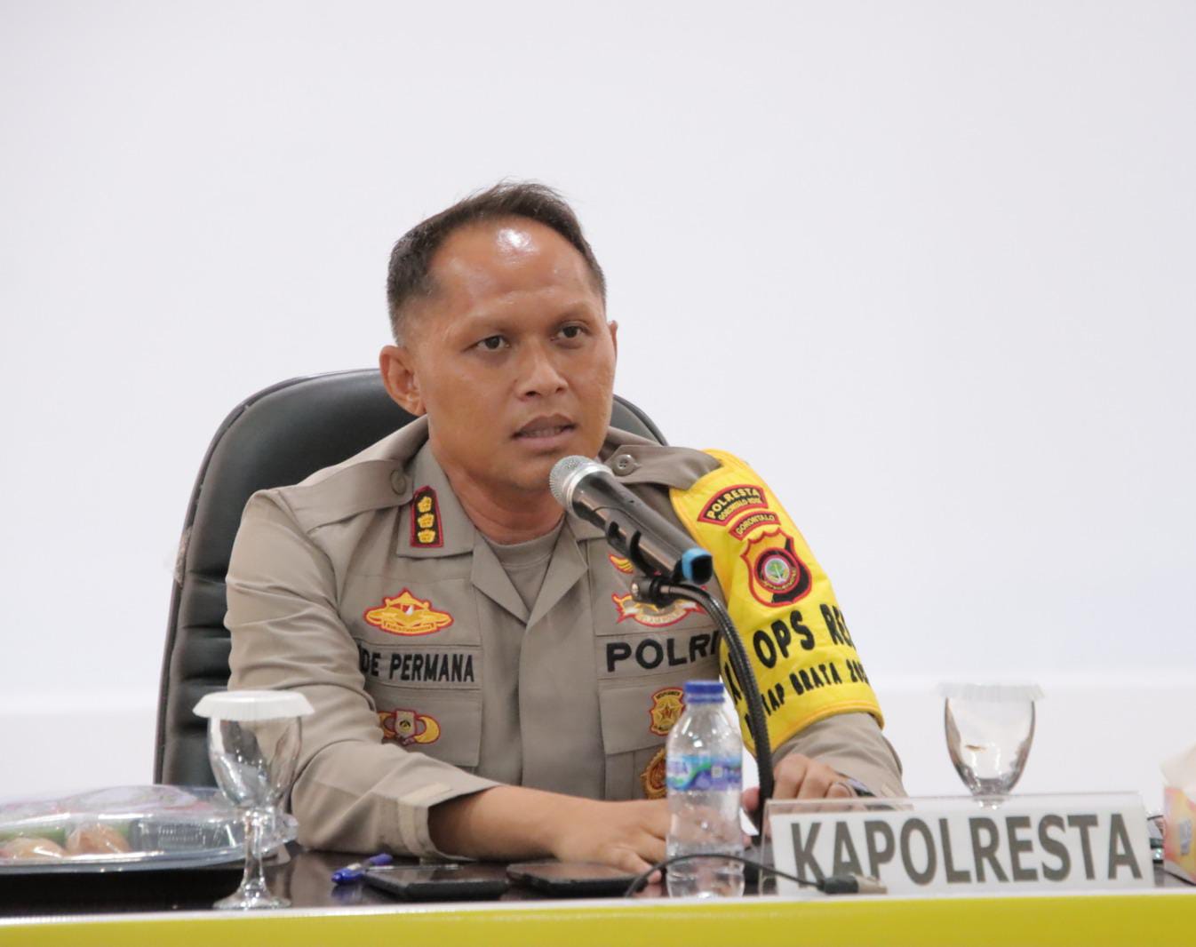 Kampanye Terbuka Monologis