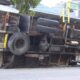 Truk Terbalik