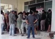 Ricuh, Warga Desak PPK Hitung Ulang 2 TPS di Kota Gorontalo