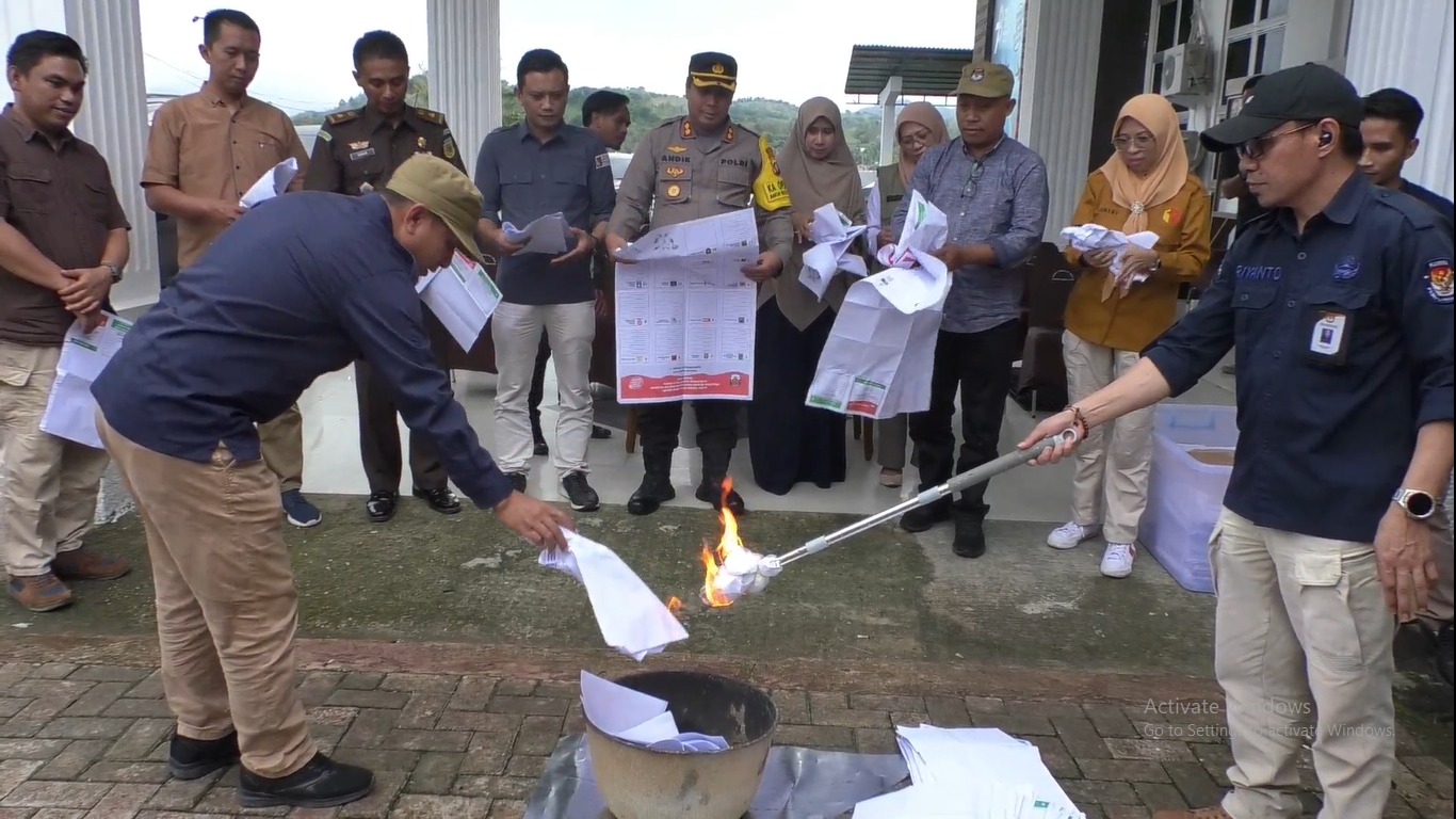 Pemusnahan Surat Suara