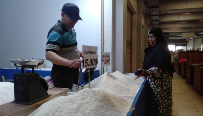 Bulog Gorontalo Prediksi Harga Beras akan Turun setelah Lebaran